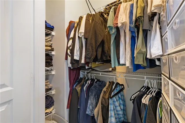 $185,000 | 10 Perimeter Summit Boulevard, Unit 1204, Brookhaven, GA 30319