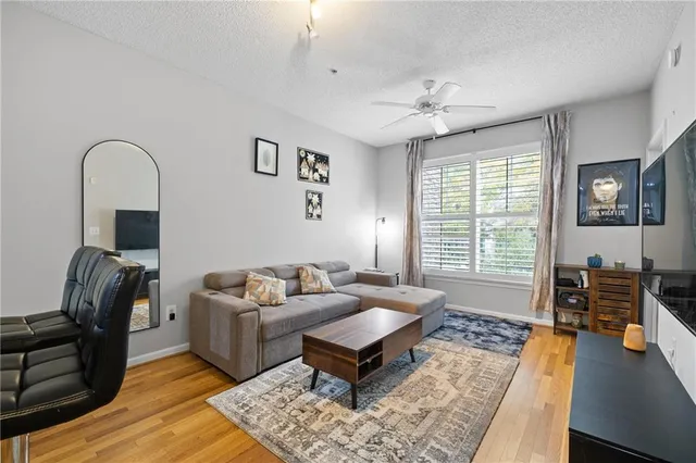 $185,000 | 10 Perimeter Summit Boulevard, Unit 1204, Brookhaven, GA 30319