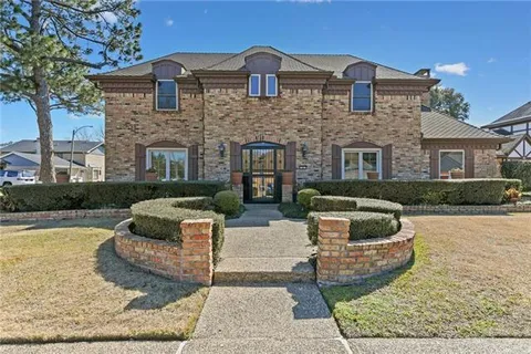 $354,700 | 44 Grand Canyon Drive, New Orleans, LA 70131