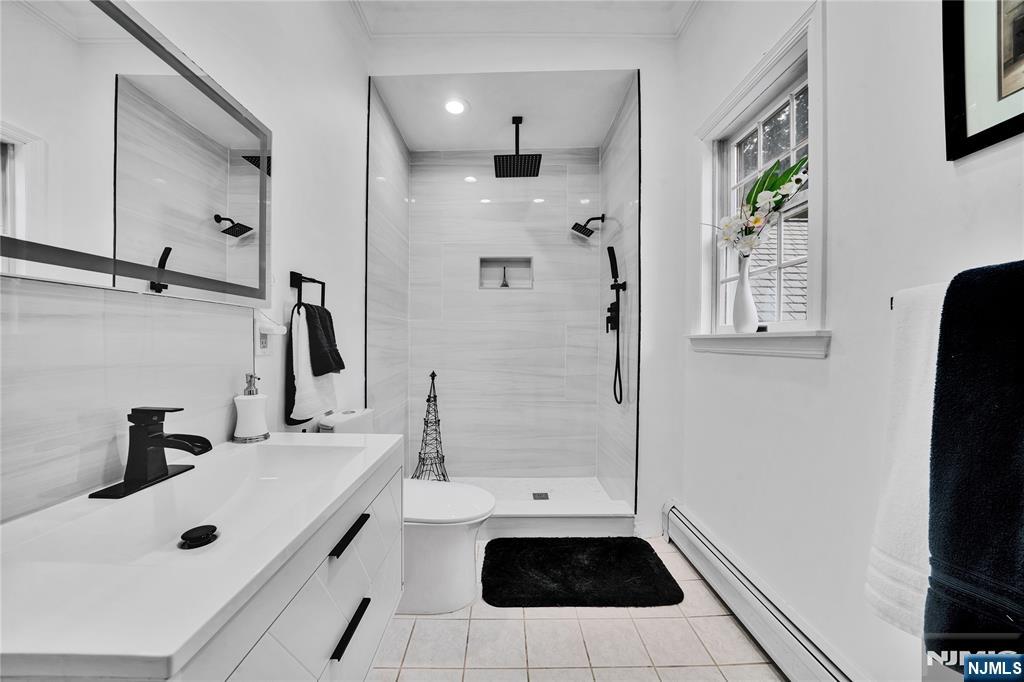 317 Rock Ridge Court Franklin Lakes, NJ 07417 - Photo 30 of 48