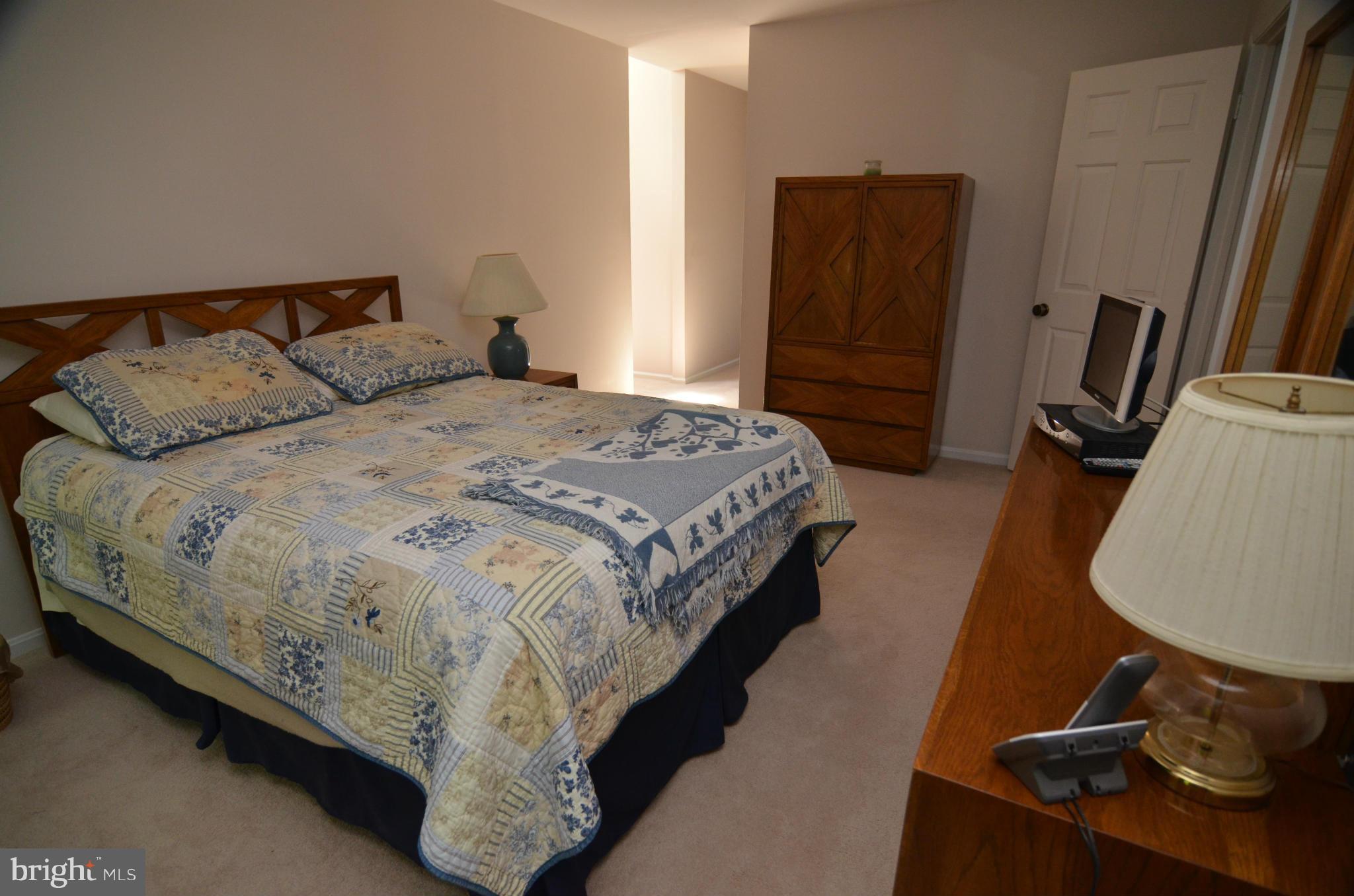 12901 North Point Lane Laurel, MD 20708 - Photo 19 of 30 Bedroom (Master)
