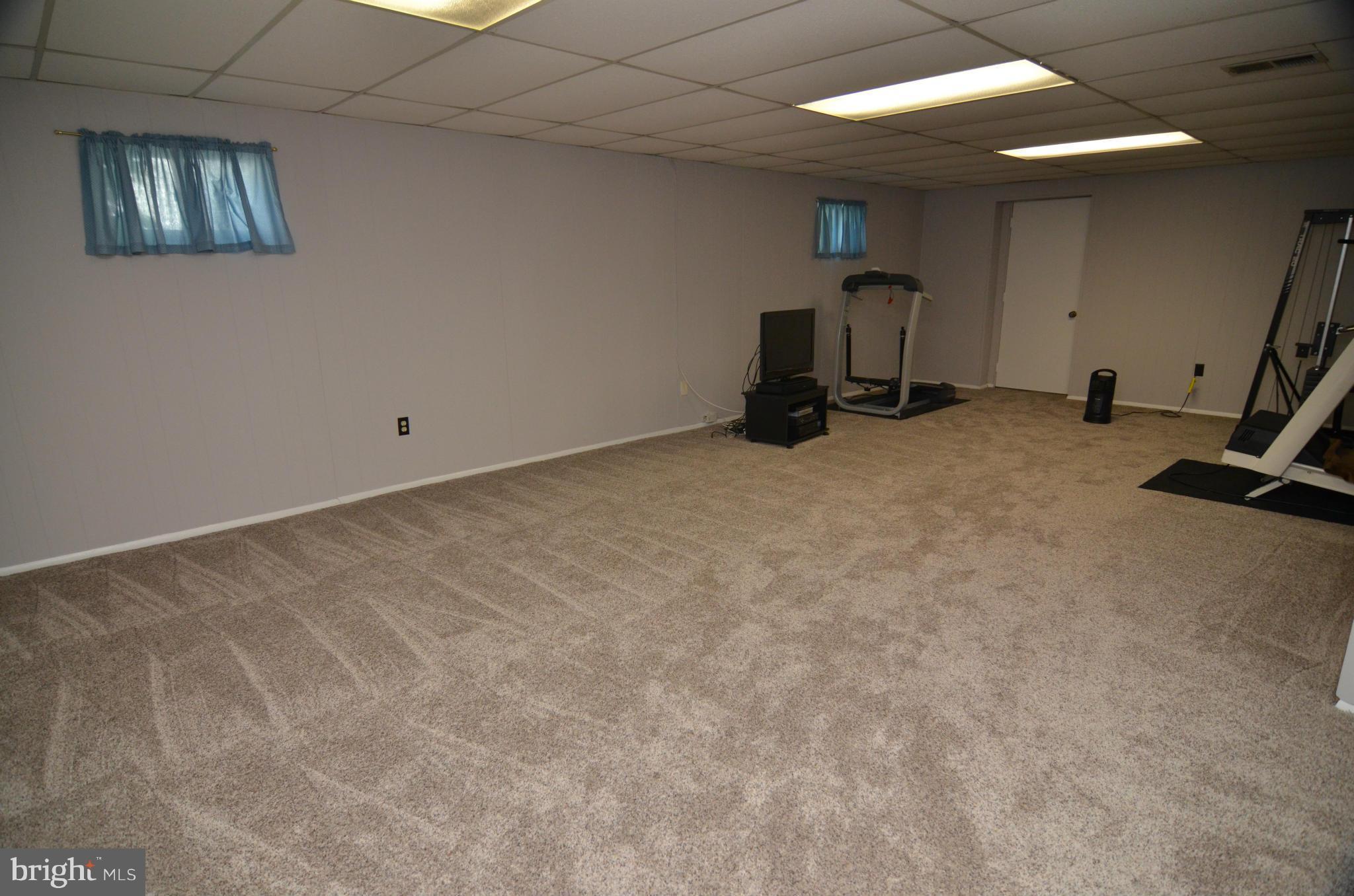 12901 North Point Lane Laurel, MD 20708 - Photo 27 of 30 Interior (General)