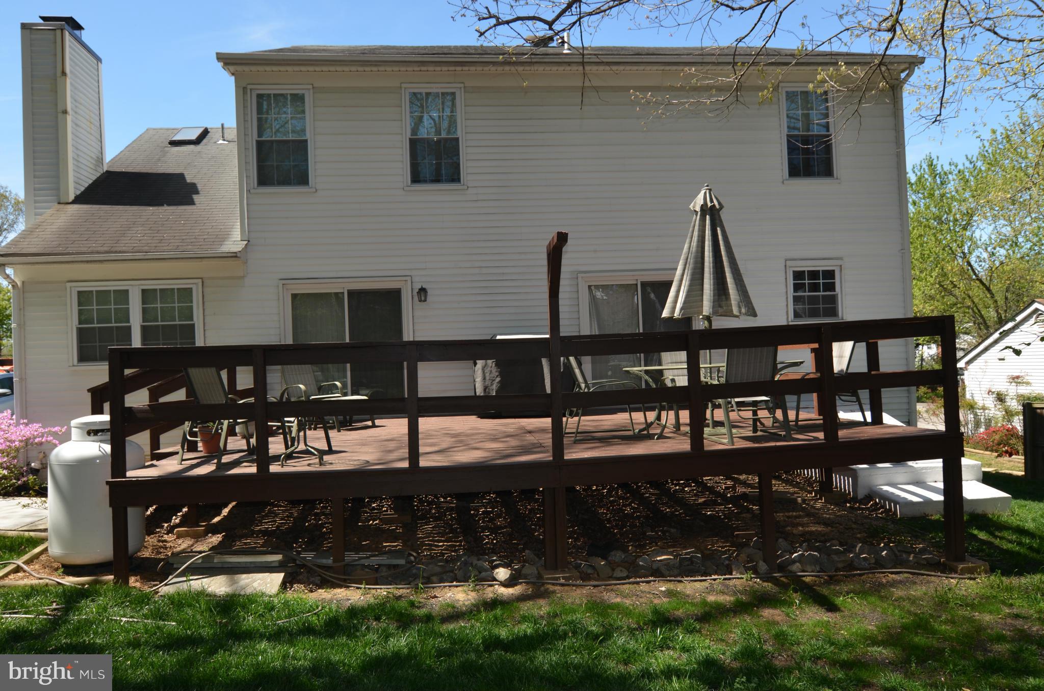 12901 North Point Lane Laurel, MD 20708 - Photo 30 of 30 Exterior (Rear)