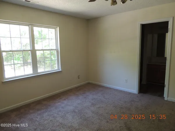 $1,550 | 224 Natalie Lane, Hubert, NC 28539