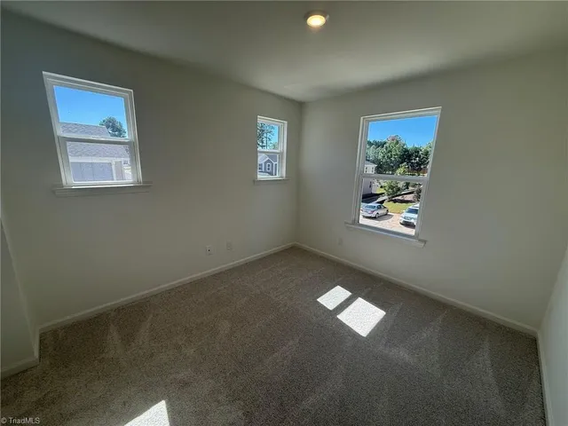 $307,501 | 206 Parker Lane, Mebane, NC 27302