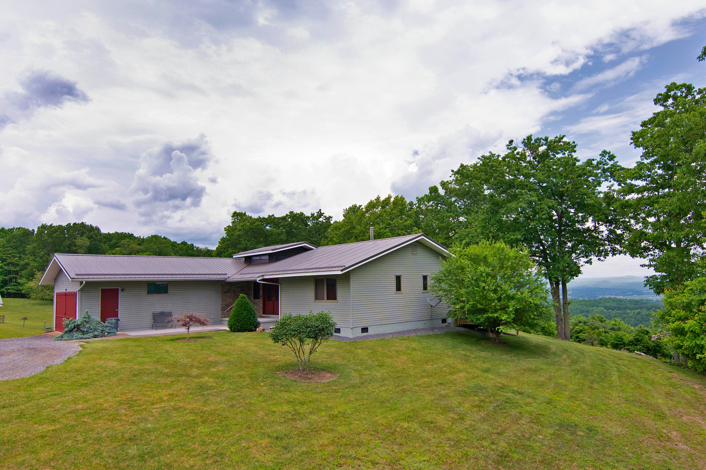 635 Windpsalm Road Renick, WV 24966 - Photo 59 of 74 Gallery Image 59