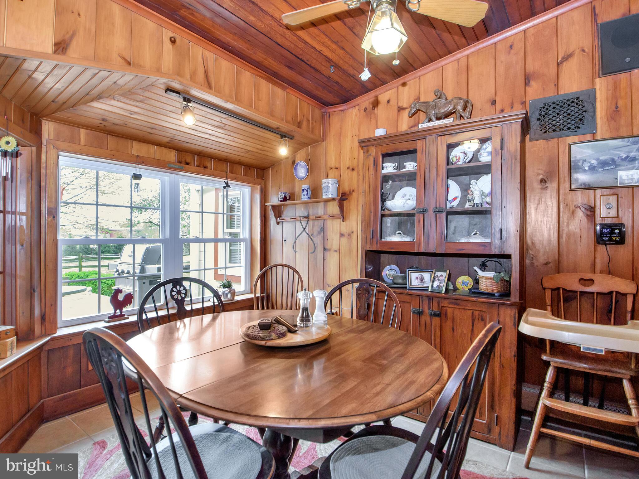 251 Bancroft Road Toughkenamon, PA 19374 - Photo 14 of 49 Breakfast Area