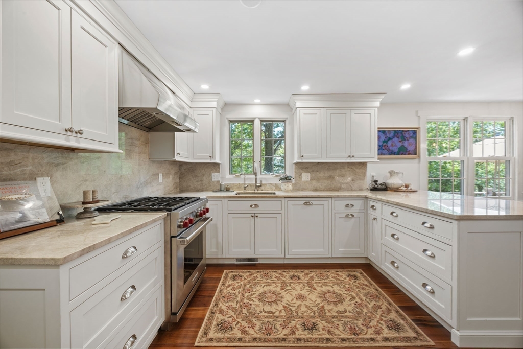 26 Cooke Road Plymouth, MA 02360 - Photo 4 of 42 Gallery Image 4