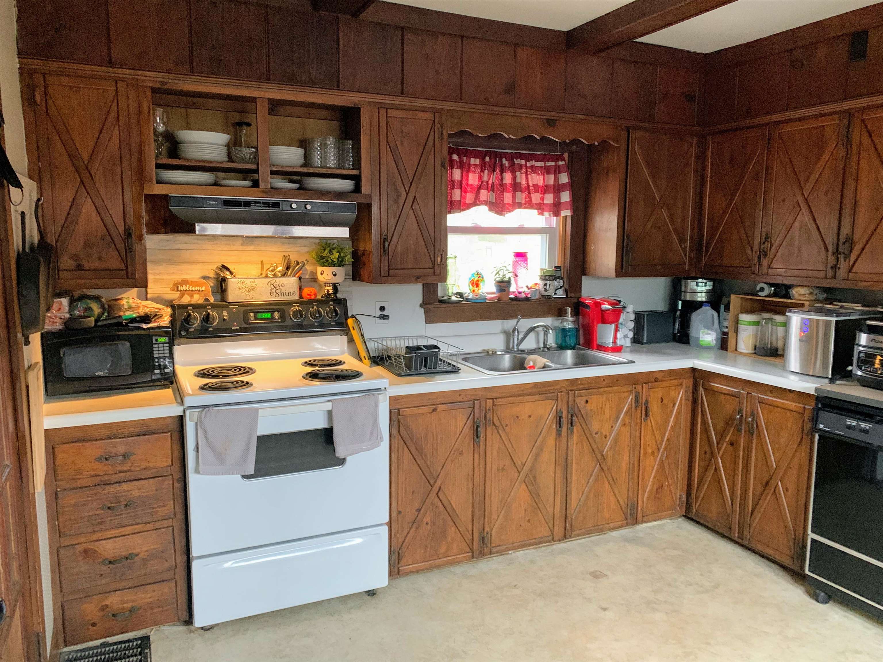 83 West Main Street Bradford, NH 03221 - Photo 6 of 40