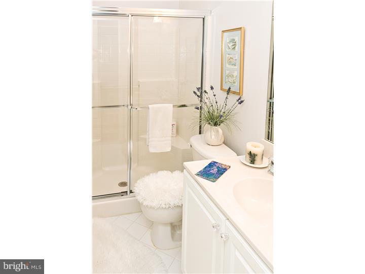 8 Huxley Circle Evesham, NJ 08053 - Photo 14 of 23 Bathroom