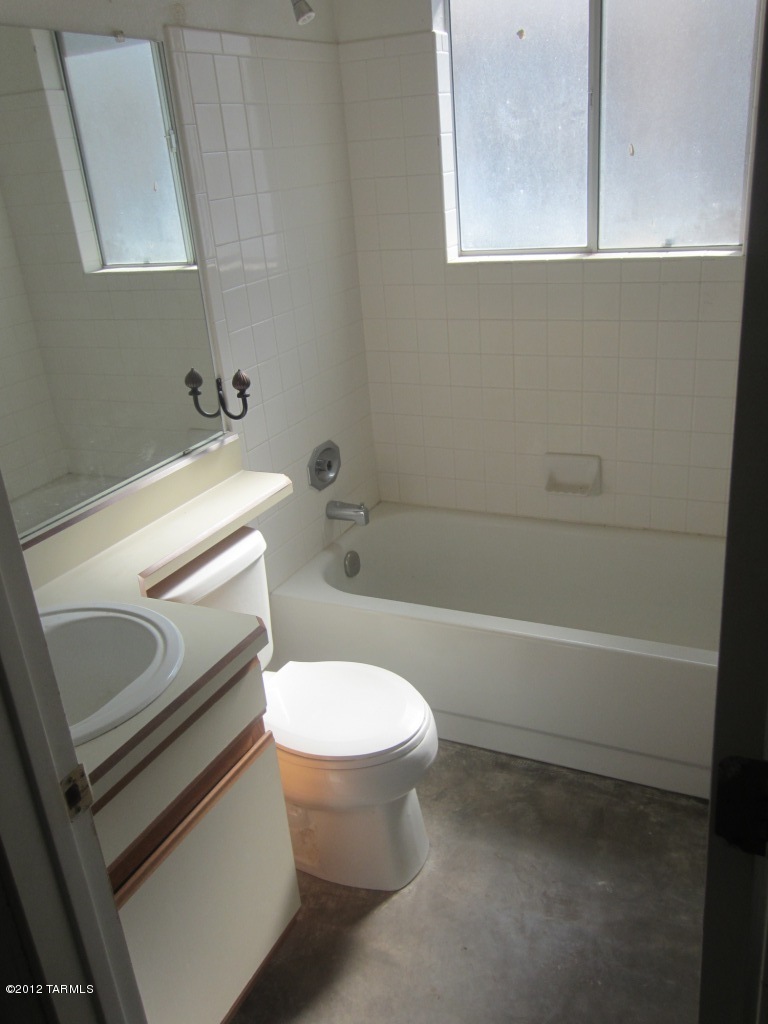5409 South Wembley Road Tucson, AZ 85746 - Photo 9 of 15 Gallery Image 9