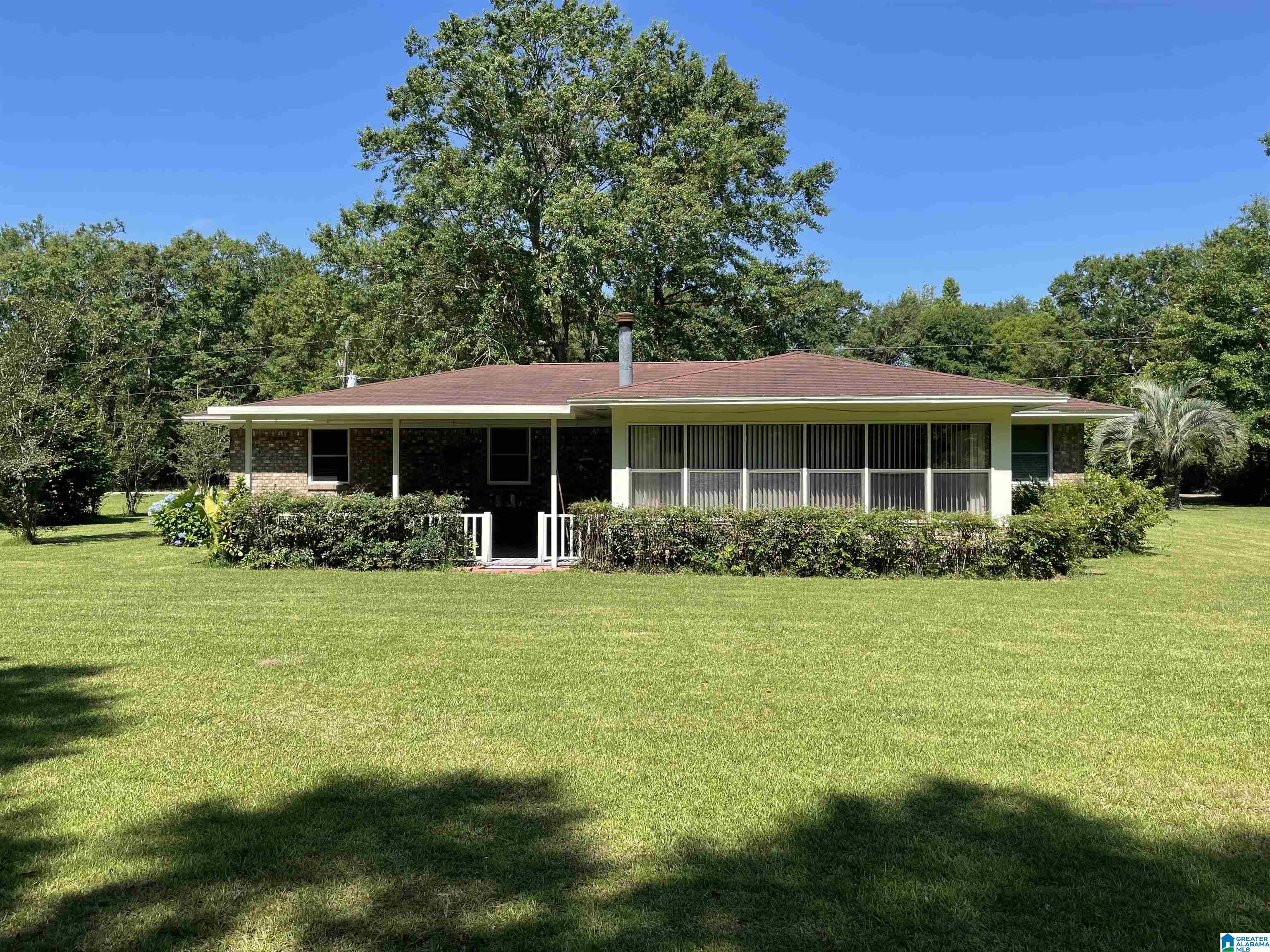 1107 Davis Drive Atmore, AL 36502 - Photo 3 of 16