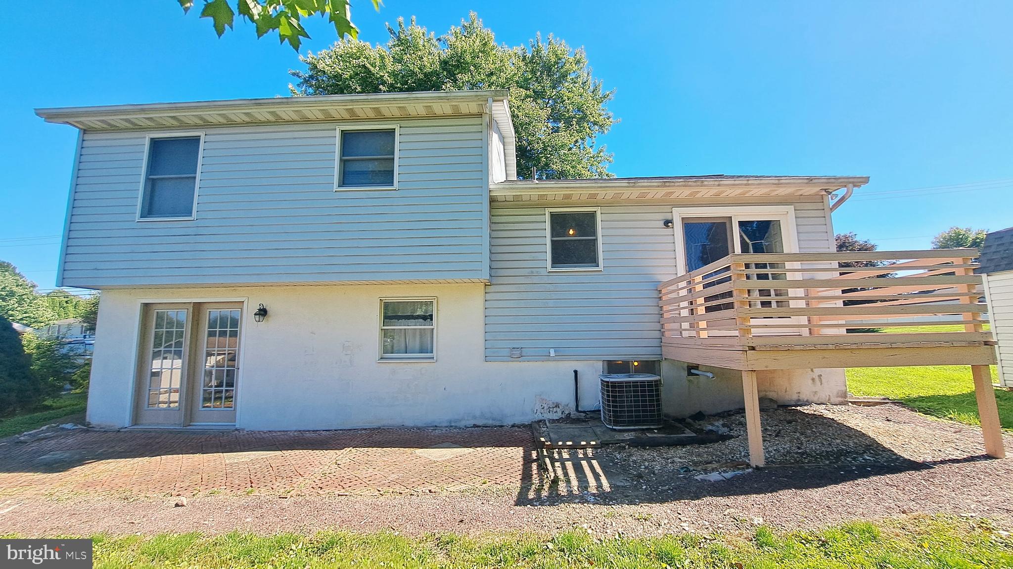 451 Clover Lane Hanover, PA 17331 - Photo 70 of 74 Deck and Patio