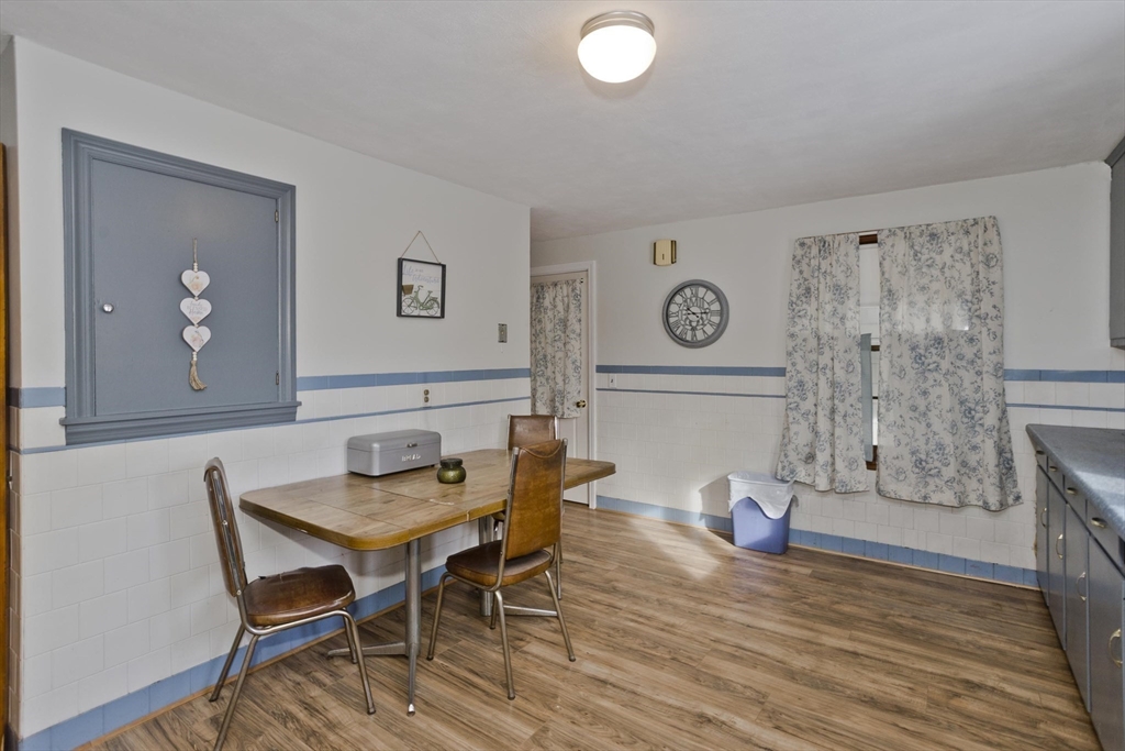 147 Bowles Park Springfield, MA 01104 - Photo 10 of 30