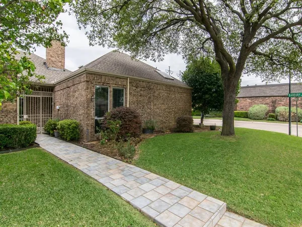 $2,850 | 3215 San Sebastian Drive, Carrollton, TX 75006