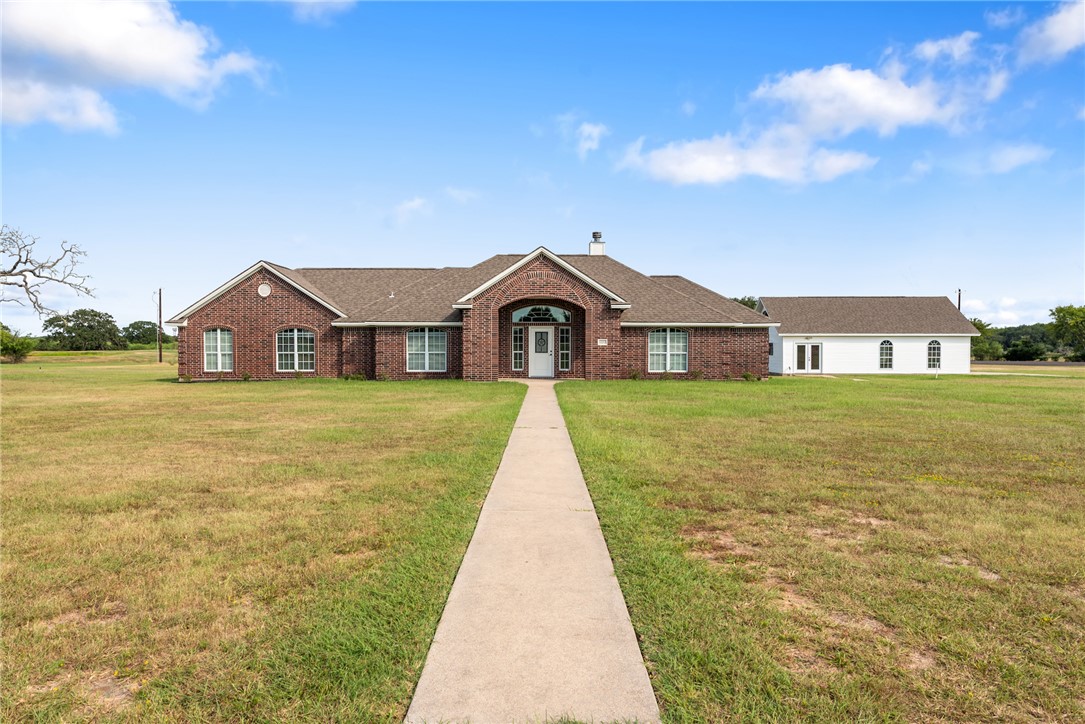 6100 Whitetail Lane Bryan, TX 77808 - Photo 4 of 37