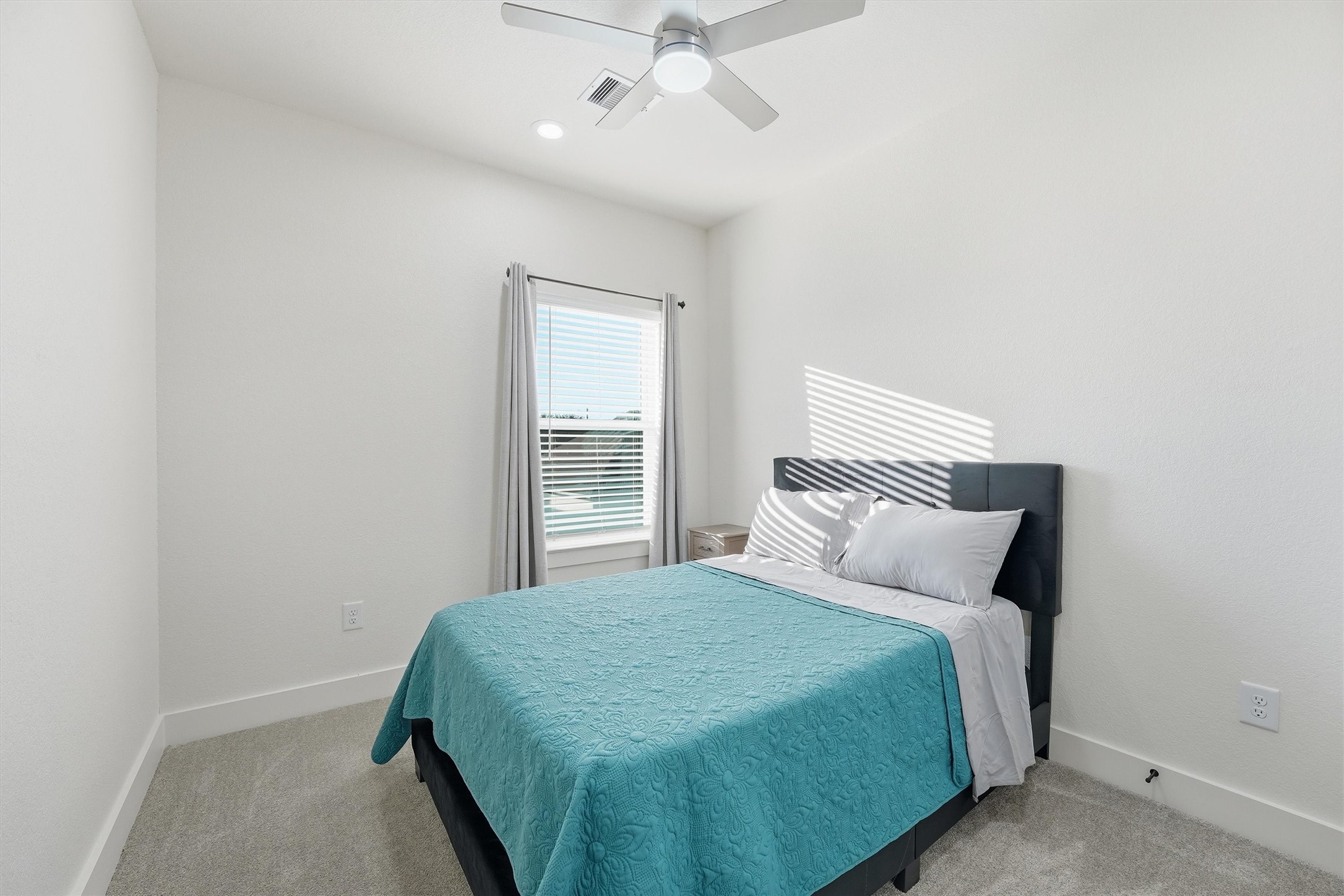 7908 Brandon Street, Unit A Houston, TX 77051 - Photo 13 of 19 Bedroom 2
