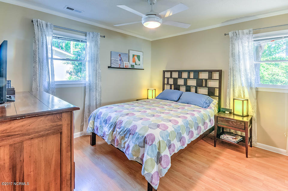 2207 Shirley Road Wilmington, NC 28405 - Photo 15 of 29 IMG_7841_2_3