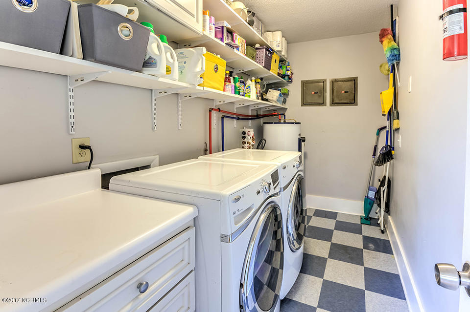 2207 Shirley Road Wilmington, NC 28405 - Photo 23 of 29 IMG_7823_4_5