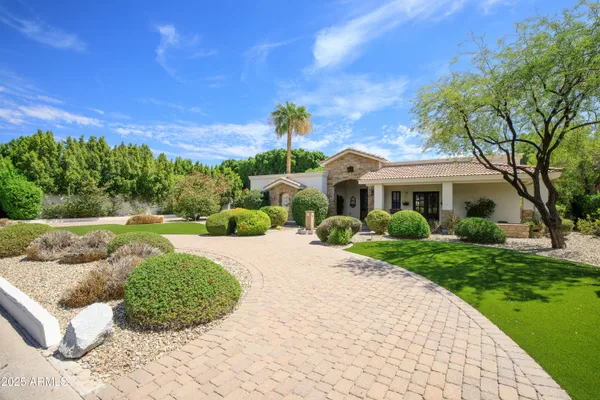 $2,695,000 | 4227 North 62nd Street, Scottsdale, AZ 85251