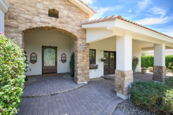 $2,695,000 | 4227 North 62nd Street, Scottsdale, AZ 85251