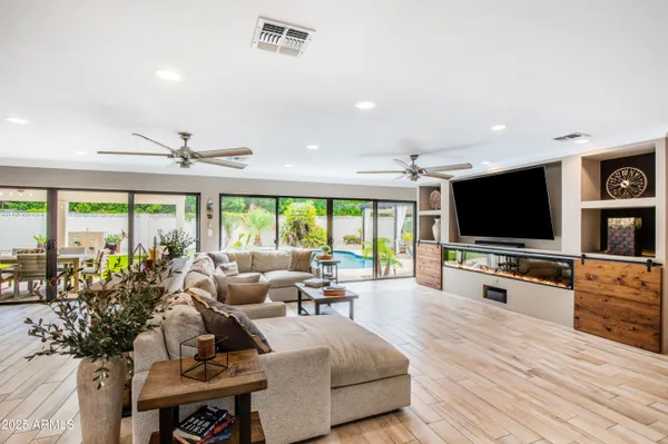 $2,695,000 | 4227 North 62nd Street, Scottsdale, AZ 85251