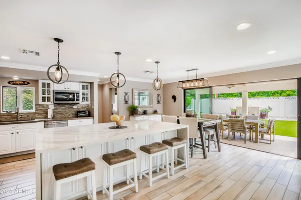 $2,695,000 | 4227 North 62nd Street, Scottsdale, AZ 85251