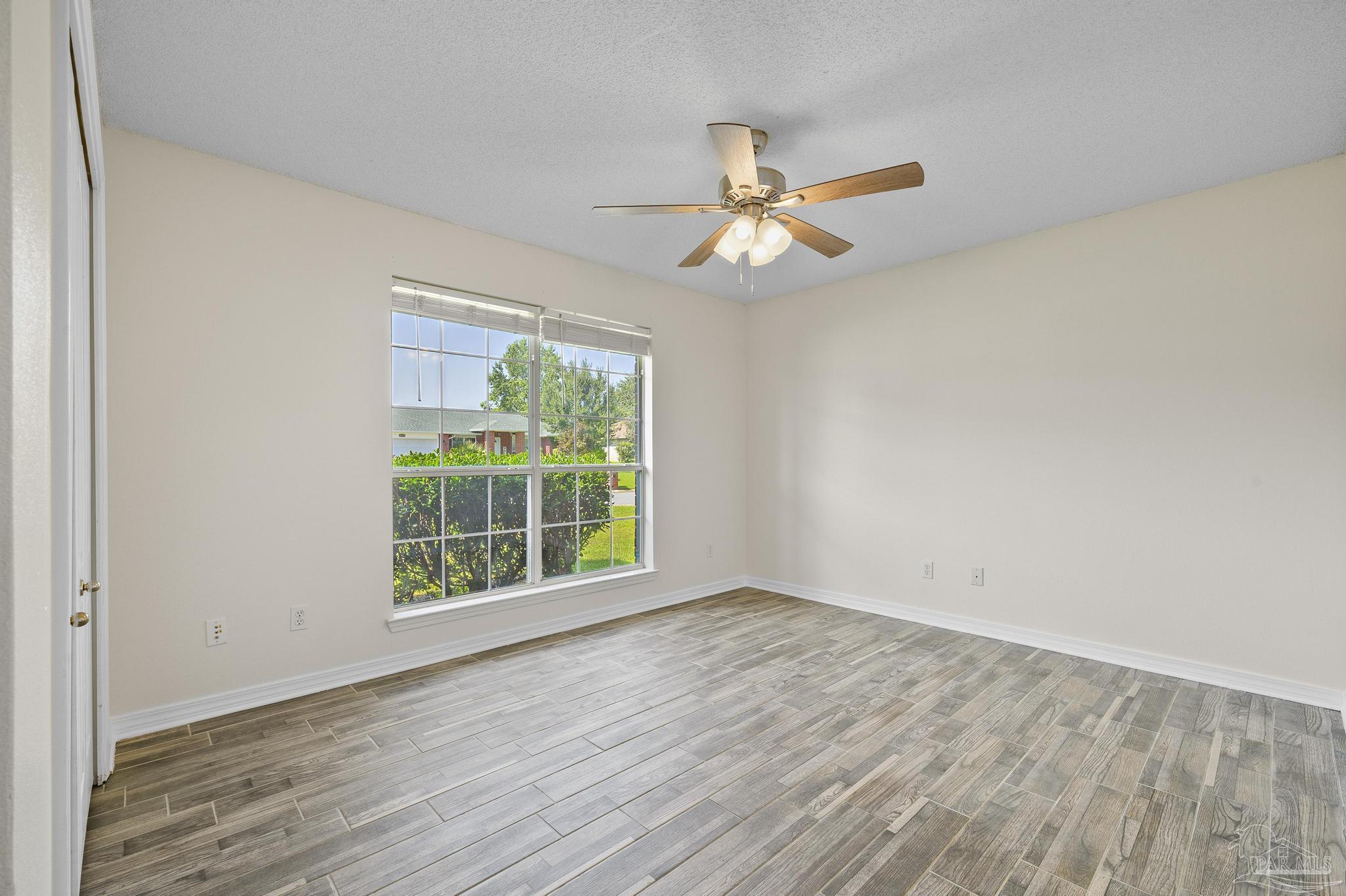 3936 Andershot Street Pace, FL 32571 - Photo 7 of 40