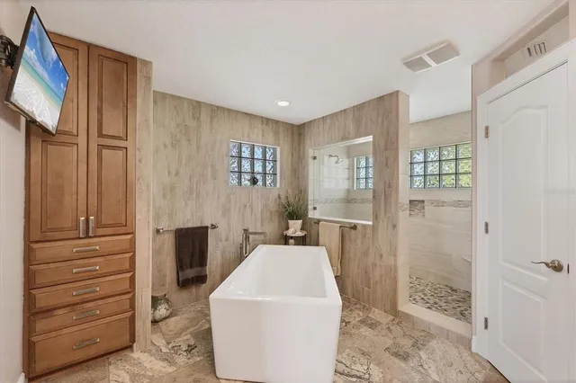 $1,950,000 | 121 Bocilla Drive, Placida, FL 33946