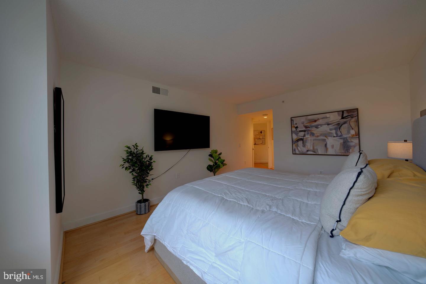 11800 Sunset Hills Road, Unit 222 Reston, VA 20190 - Photo 35 of 70 Gallery Image 35