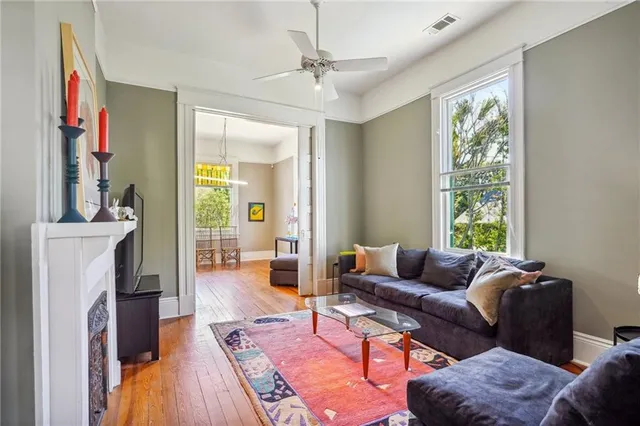 $2,400 | 4301 Iberville Street, New Orleans, LA 70119