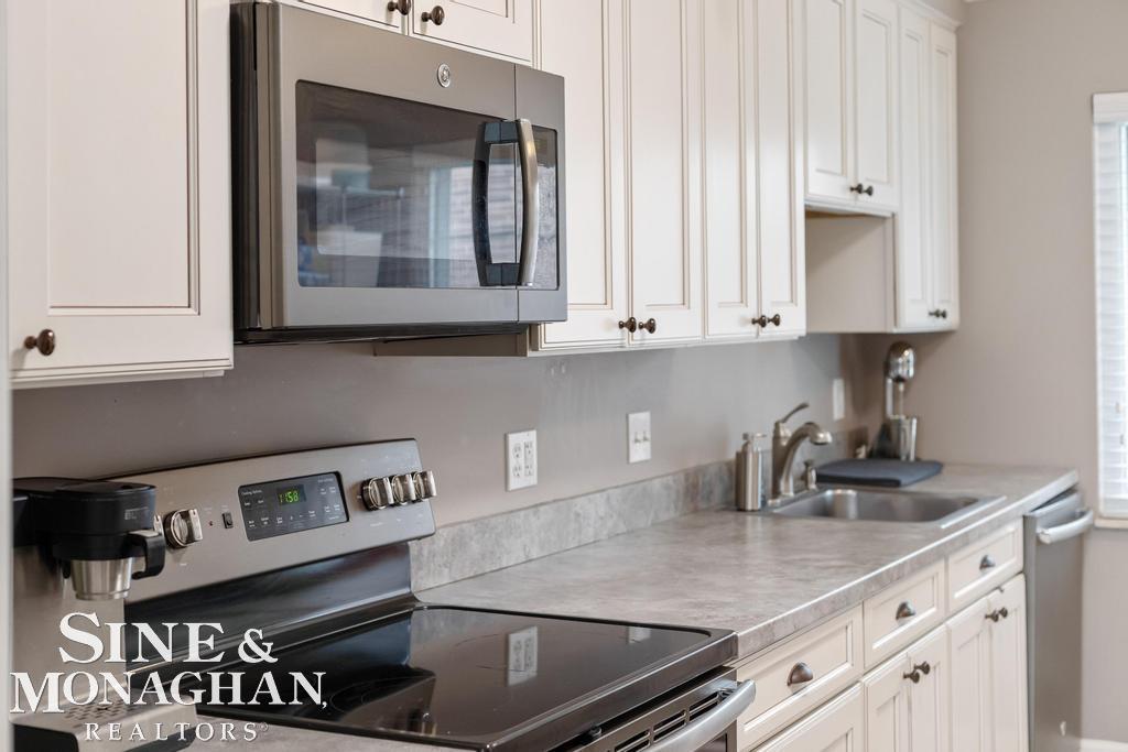 835 Harcourt Road Grosse Pointe Park, MI 48230 - Photo 30 of 58