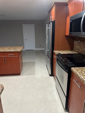 $4,180 | 10805 Southwest 165th Terrace, Miami, FL 33157