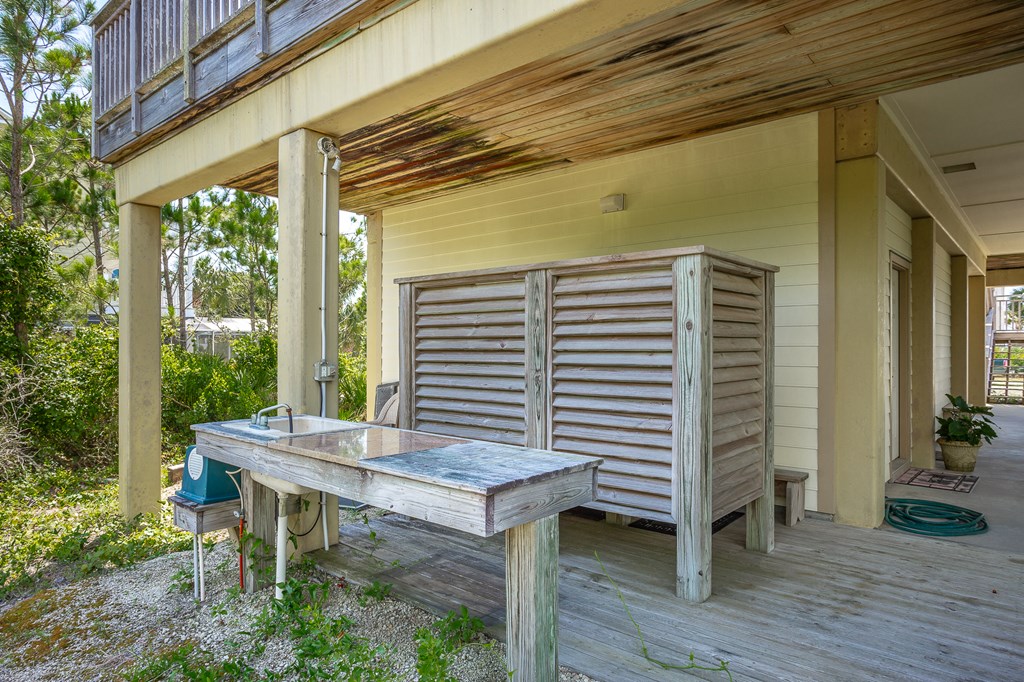 2004 Tarpon Lane St. George Island, FL 32328 - Photo 34 of 35