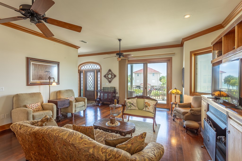 2004 Tarpon Lane St. George Island, FL 32328 - Photo 10 of 35