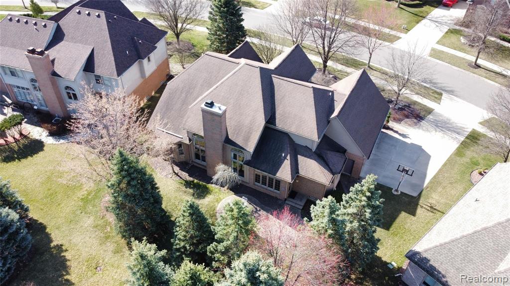 2074 Mapleridge Road Rochester Hills, MI 48309 - Photo 45 of 48