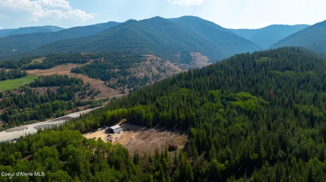 $1,000,000 | 610 Government Gulch Road, Smelterville, ID 83868