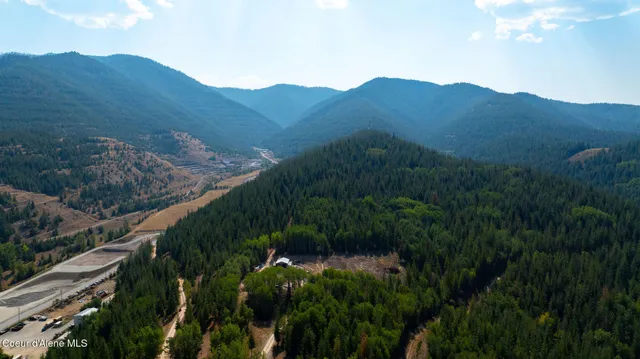 $1,000,000 | 610 Government Gulch Road, Smelterville, ID 83868