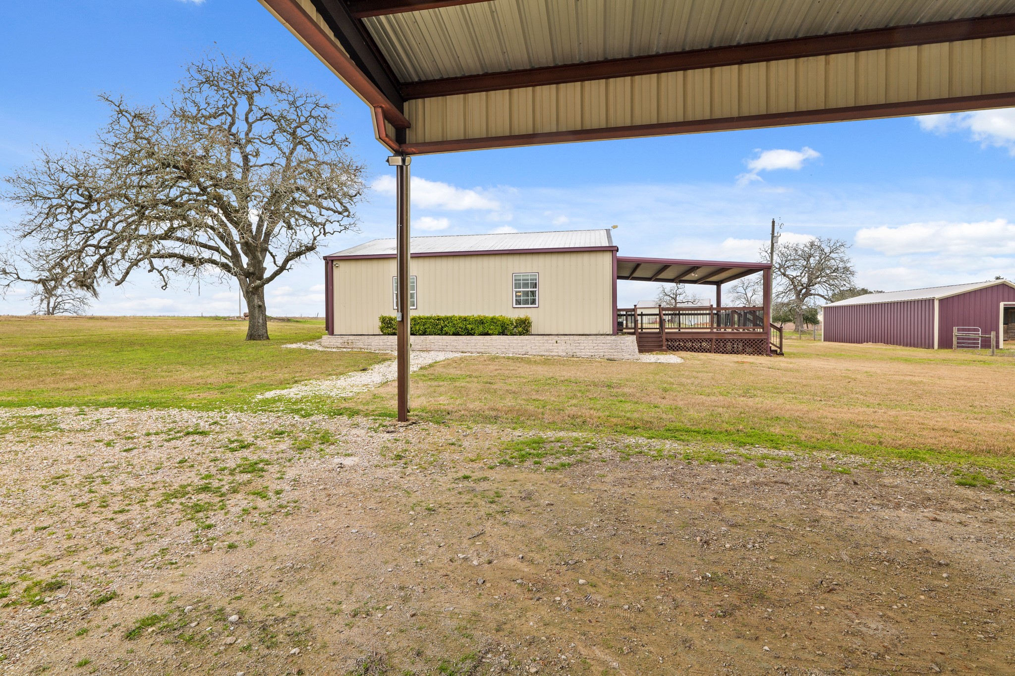 35408 Farm To Market Road 1488 Hempstead, TX 77445 - Photo 46 of 50 a swimming pool with an outdoor space and seating area