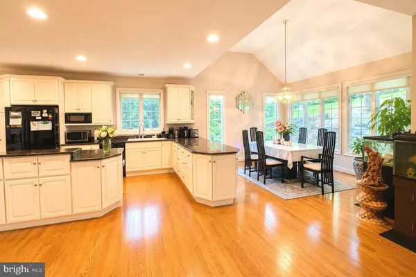 $1,180,000 | 15 Oxford Way, Wilmington, DE 19807