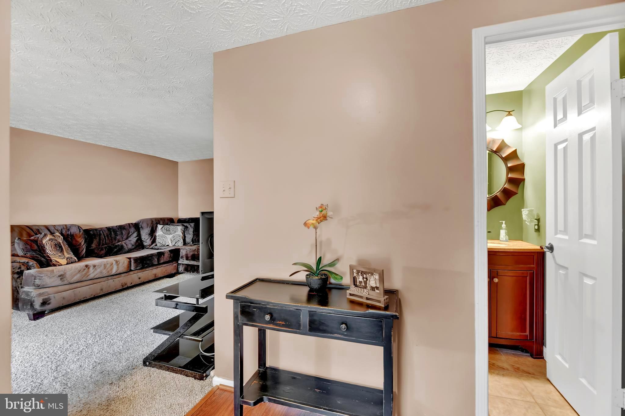 8510 Rhuddlan Road Baltimore, MD 21236 - Photo 8 of 29 Gallery Image 8
