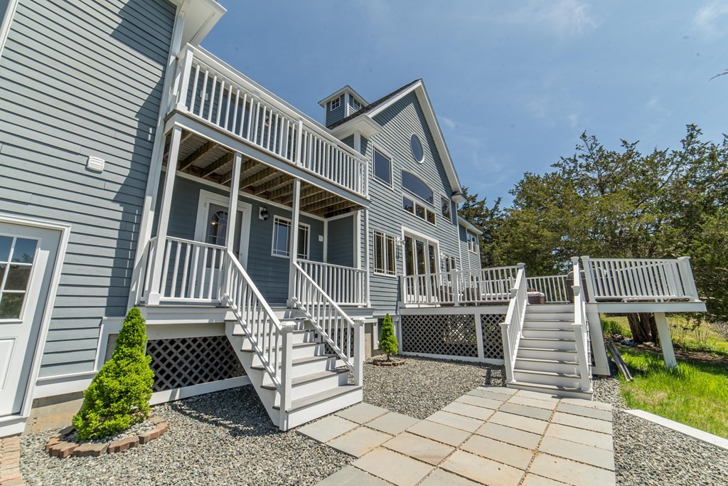 65 Lockwood Lane Boxford, MA 01921 - Photo 2 of 5 Gallery Image 2