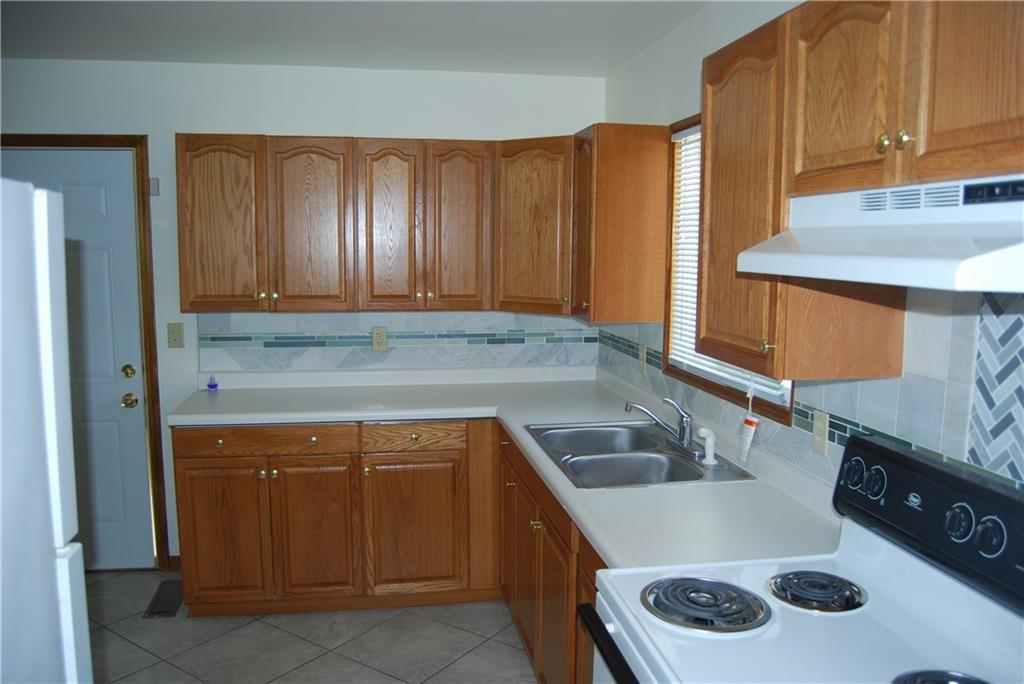 2802 Fredonia Road Indianapolis, IN 46222 - Photo 12 of 15 Gallery Image 12