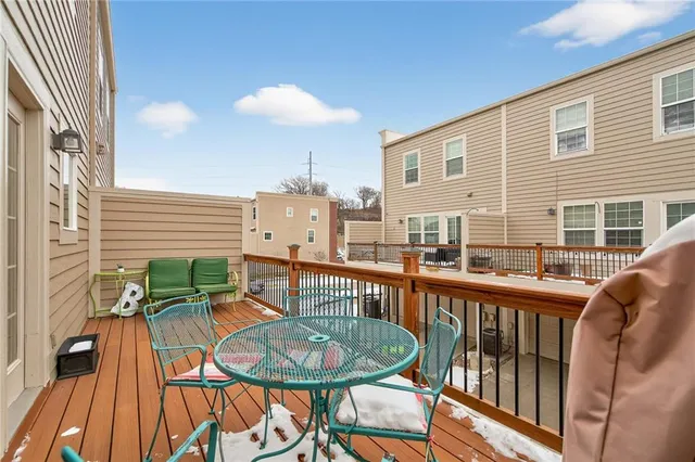 $399,000 | 3013 Gentry Park, Kansas City, MO 64116