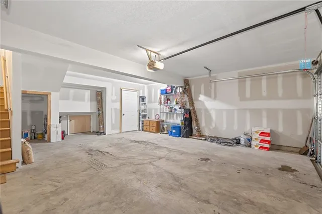 $399,000 | 3013 Gentry Park, Kansas City, MO 64116