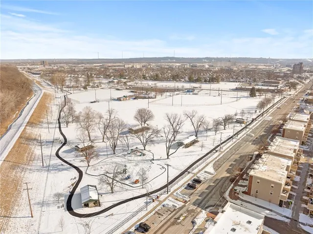 $399,000 | 3013 Gentry Park, Kansas City, MO 64116