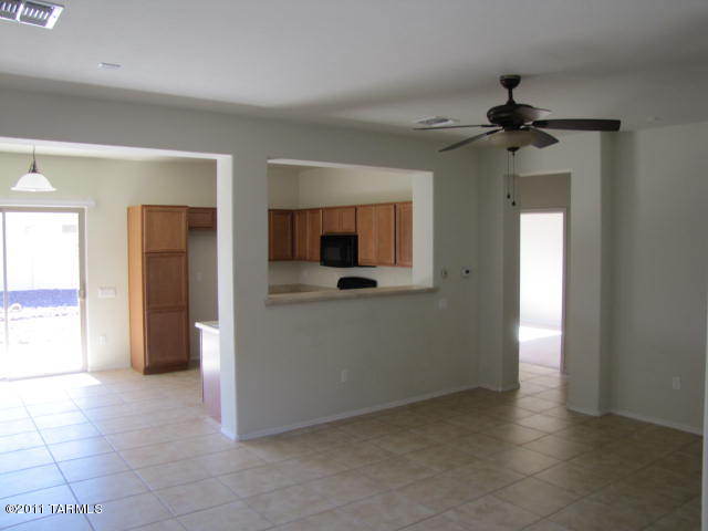 21145 East Founders Road Red Rock, AZ 85145 - Photo 14 of 20