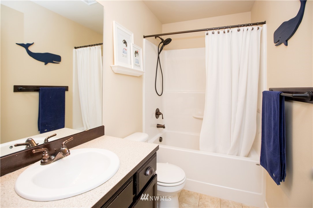 608 182nd Street Southeast Bothell, WA 98012 - Photo 11 of 24 Gallery Image 11