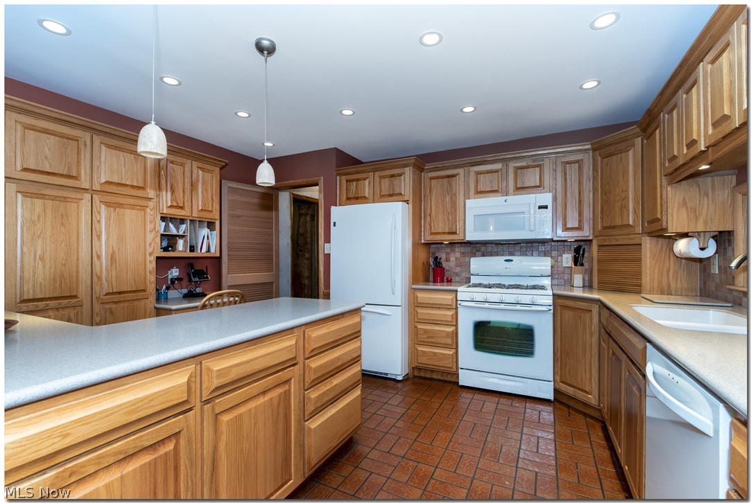 123 Sandy Hill Road Northfield, OH 44067 - Photo 8 of 31 Gallery Image 8