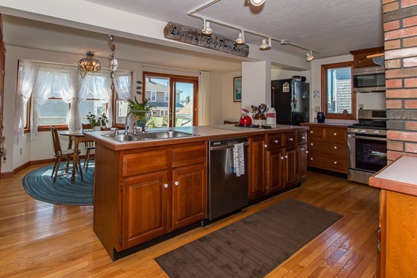 17 Farragut Road Marshfield, MA 02050 - Photo 11 of 29 Gallery Image 11